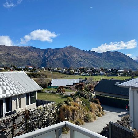 Stunning Bob Lee Place Villa Wanaka Esterno foto