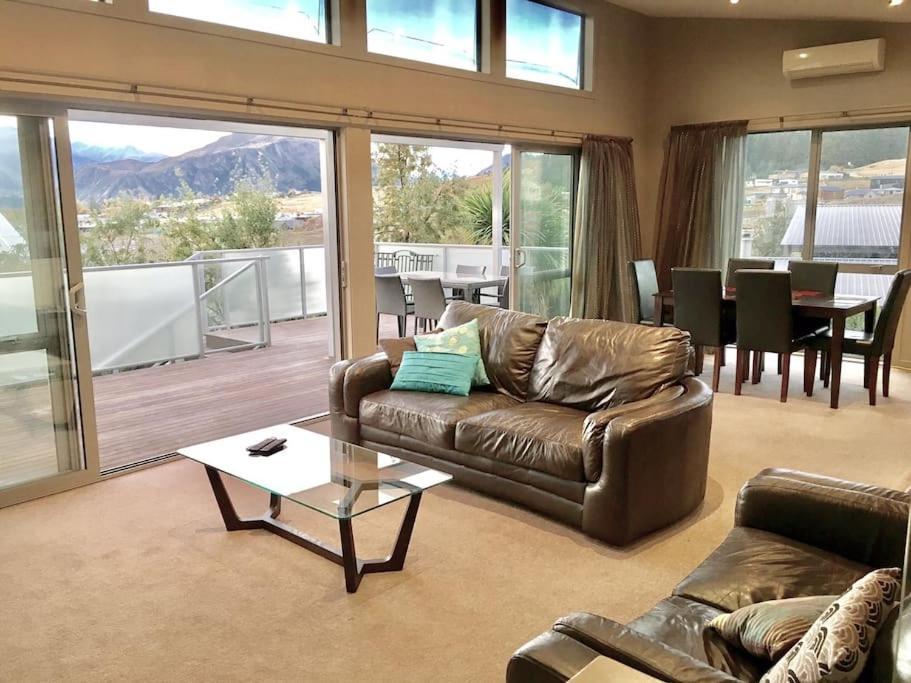 Stunning Bob Lee Place Villa Wanaka Esterno foto