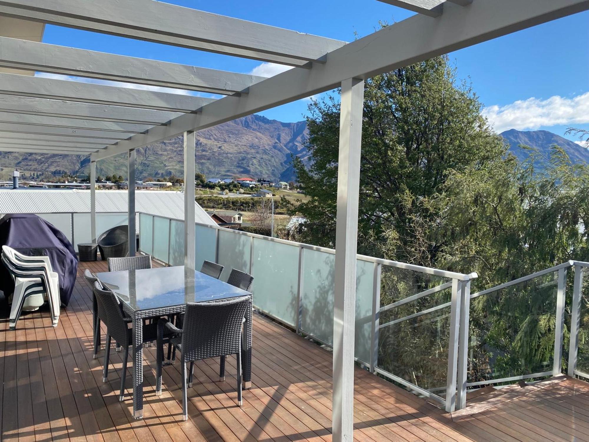 Stunning Bob Lee Place Villa Wanaka Esterno foto